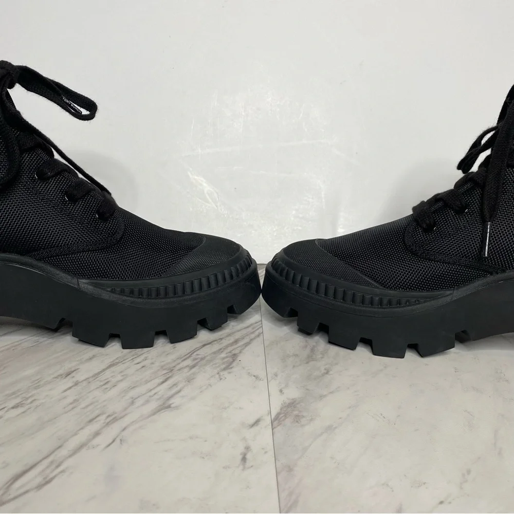 Tory Burch Camp Black Sneaker Boot 7M